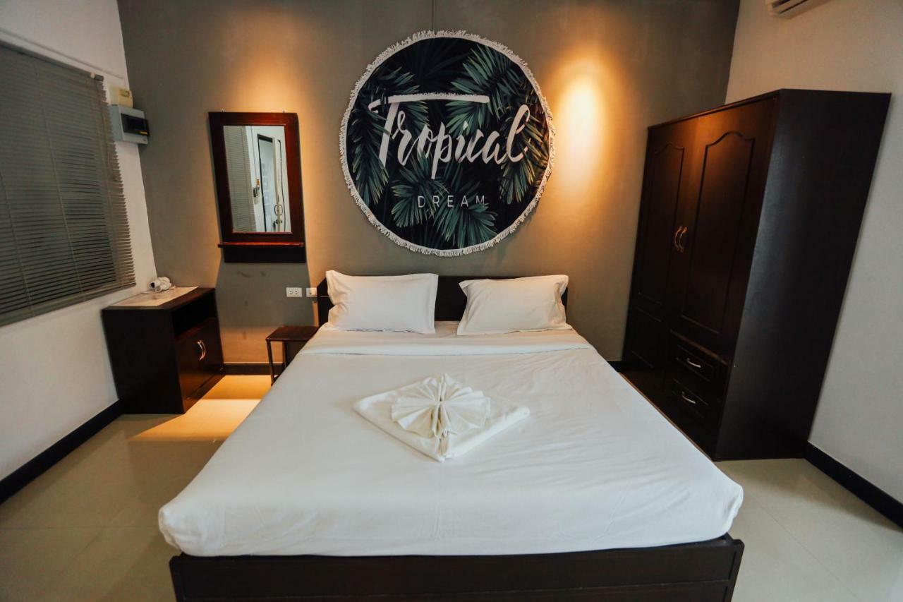 Shanmen Art House Phuket Patong Экстерьер фото