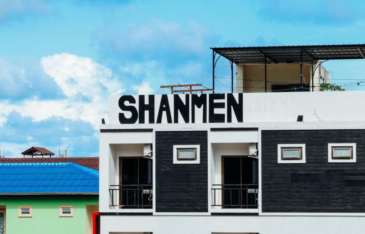 Shanmen Art House Phuket Patong Экстерьер фото